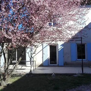 https://mas-boheme.hotels-rhonealpes.com